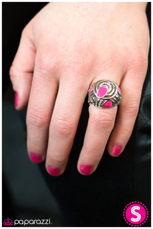 Anillo Paparazzi ~ Super Nova - Rosa