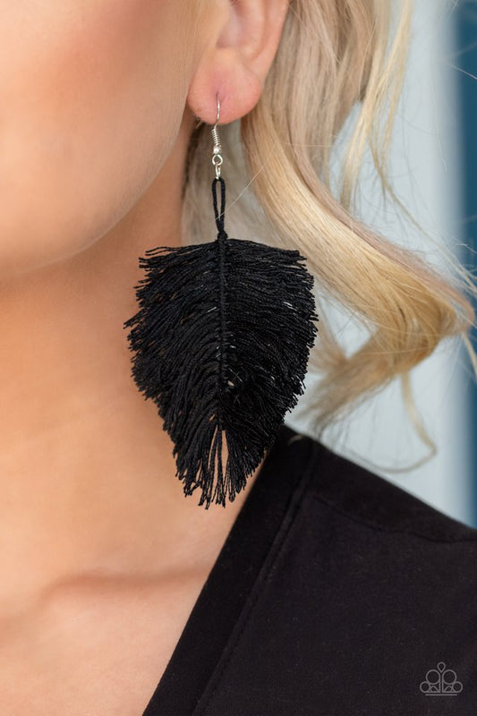 Paparazzi Earring ~ Hanging by a Thread - Black