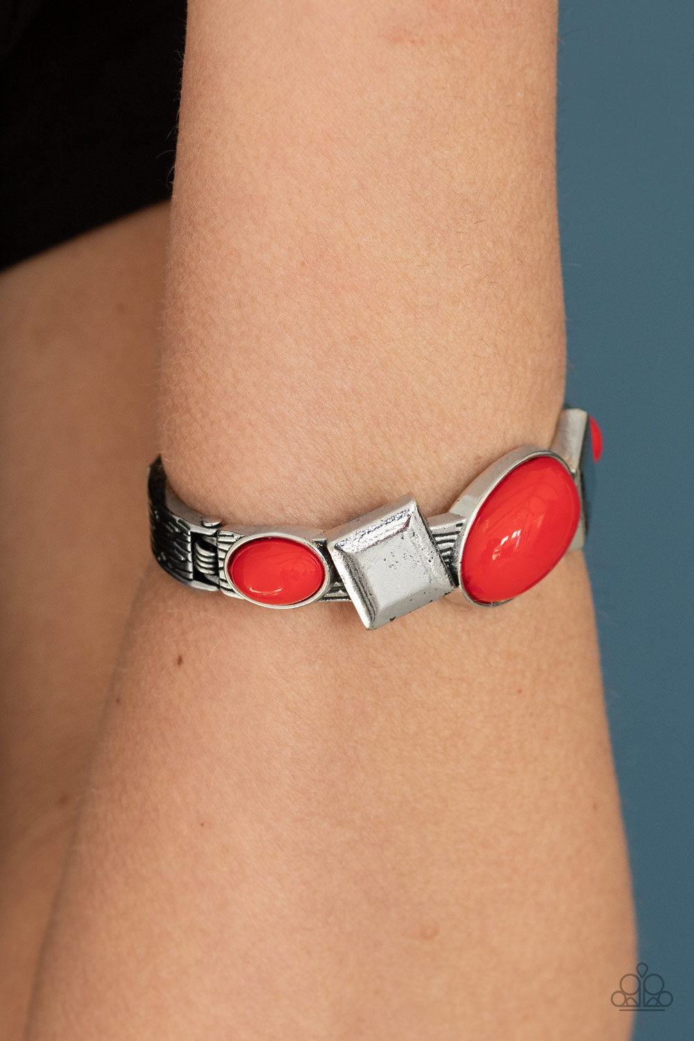 Paparazzi Bracelet ~ Abstract Appeal - Red