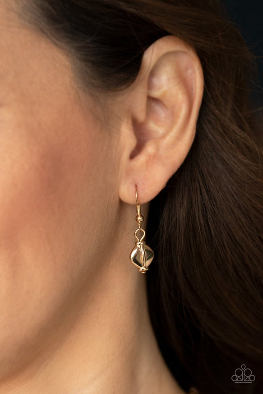 Trinket Trade - Gold - Paparazzi Necklace Image