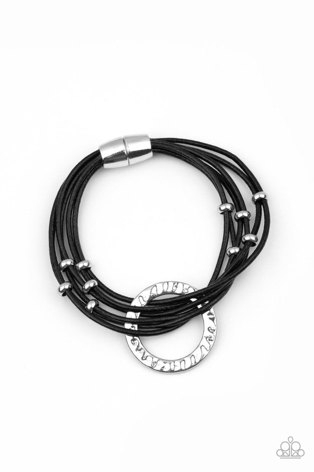 Magnetic Muse - Black - Paparazzi Bracelet Image