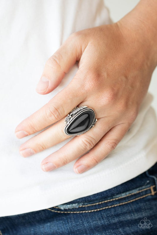 Mojave Magic - Black - Paparazzi Ring Image