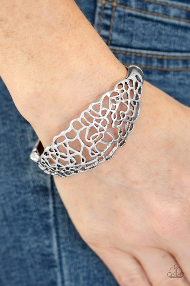 Airy Asymmetry - Silver - Paparazzi Bracelet Image