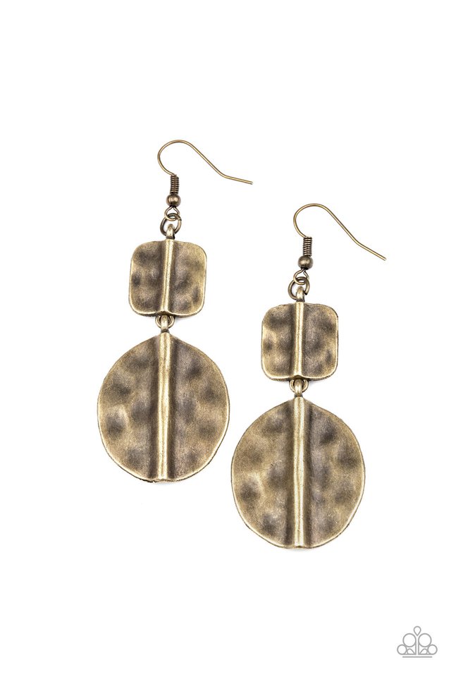 Lure Allure - Brass - Paparazzi Earring Image
