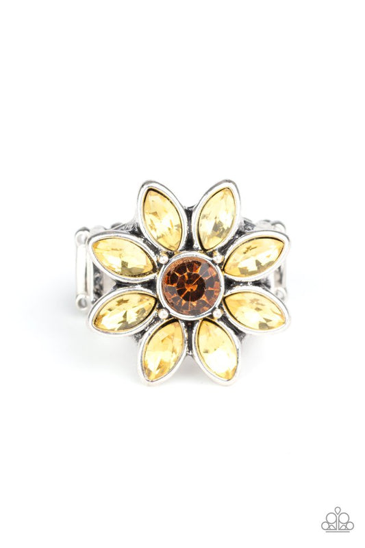 Prismatic Petals - Yellow - Paparazzi Ring Image