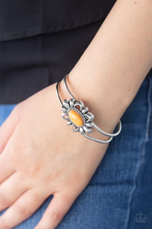 Serene Succulent - Orange - Paparazzi Bracelet Image