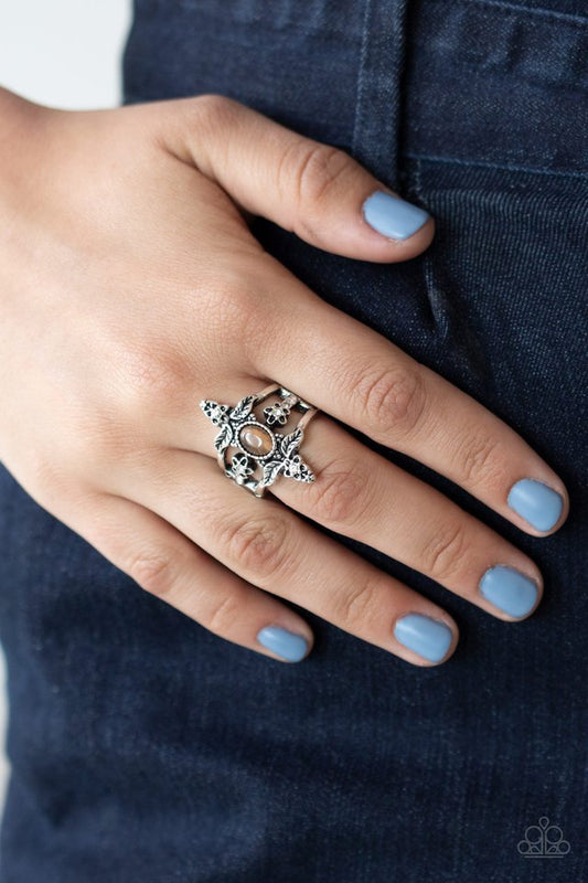 Fleur de Fancy - Brown - Paparazzi Ring Image