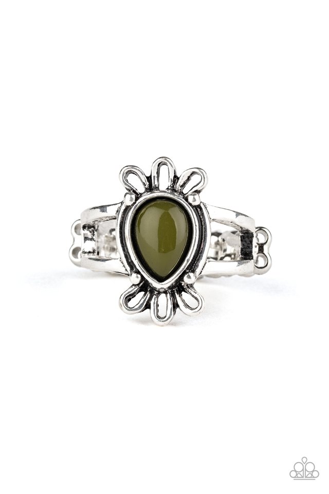 Tranquil Tide - Green - Paparazzi Ring Image
