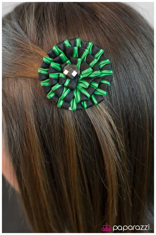 Accesorios para el cabello de Paparazzi ~ Candy Striper - Verde