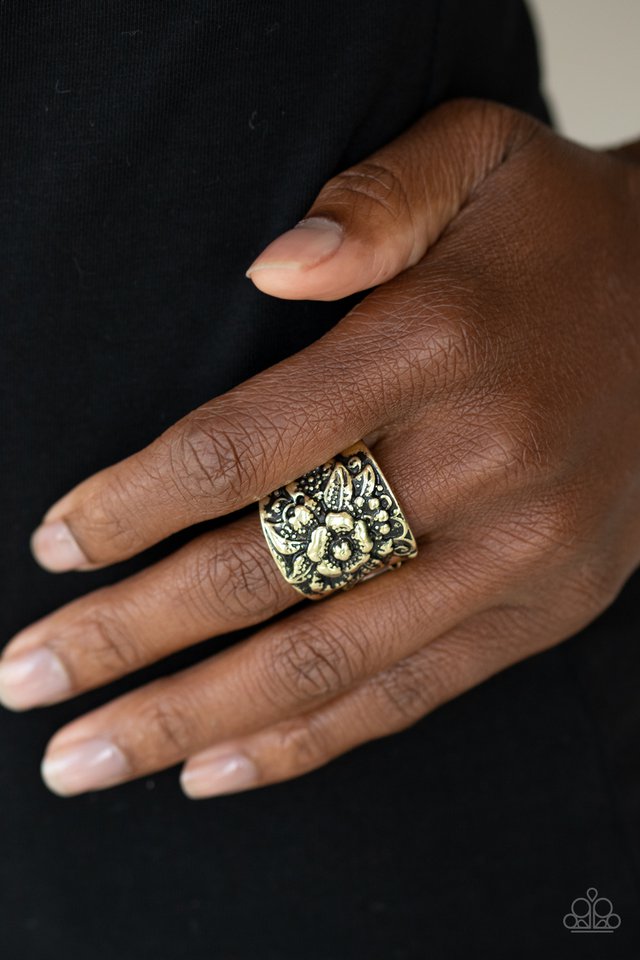 Tropical Bloom - Brass - Paparazzi Ring Image