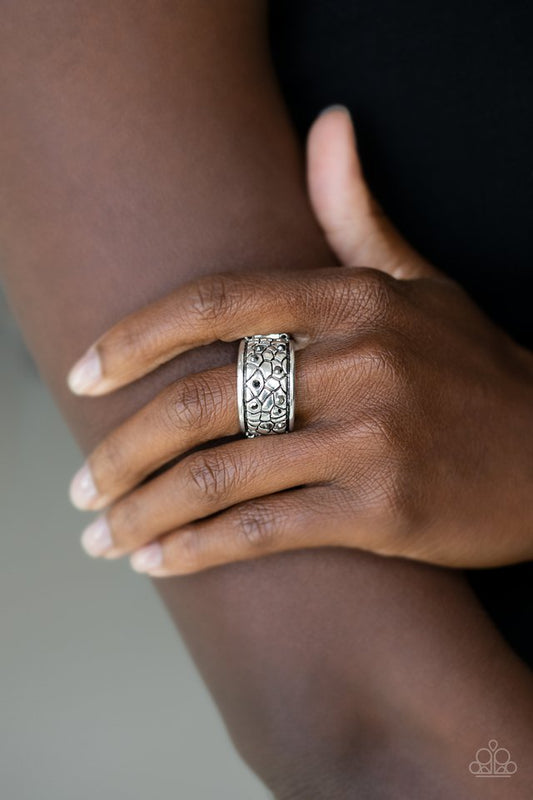 Pick Up The Pieces - Silver - Paparazzi Ring Image