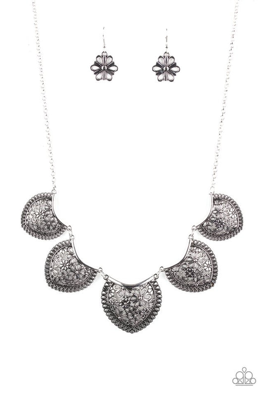 Garden Pixie - Silver - Paparazzi Necklace Image