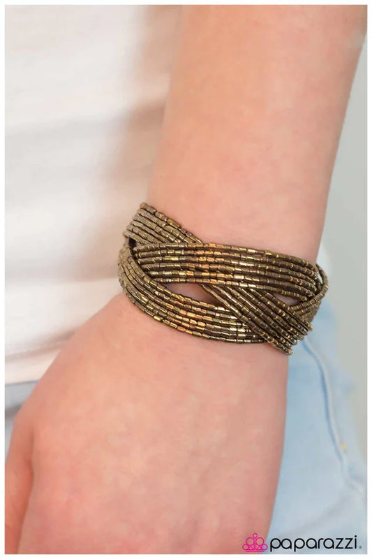 Paparazzi Bracelet ~ Shooting Stars - Brass