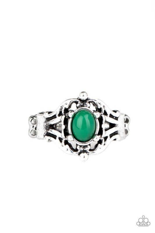 Posh Pop - Green - Paparazzi Ring Image