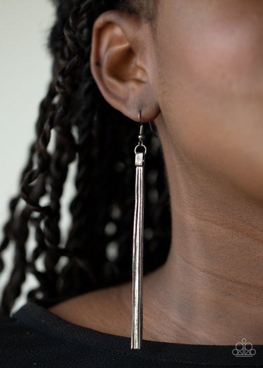 Swing Into Action - Black - Paparazzi Earring Image