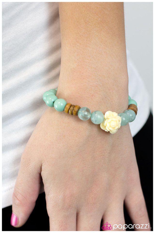 Pulsera Paparazzi ~ Now and Zen - Verde