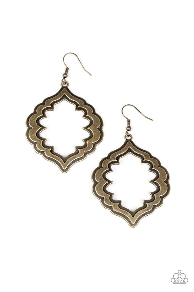 Taj Mahal Majesty - Brass - Paparazzi Earring Image