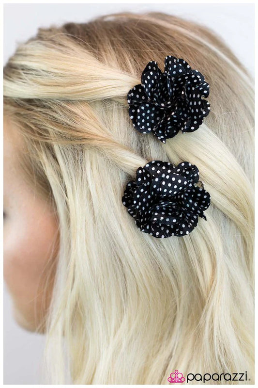 Paparazzi Hair Accessories ~ Cutest Couple - Black