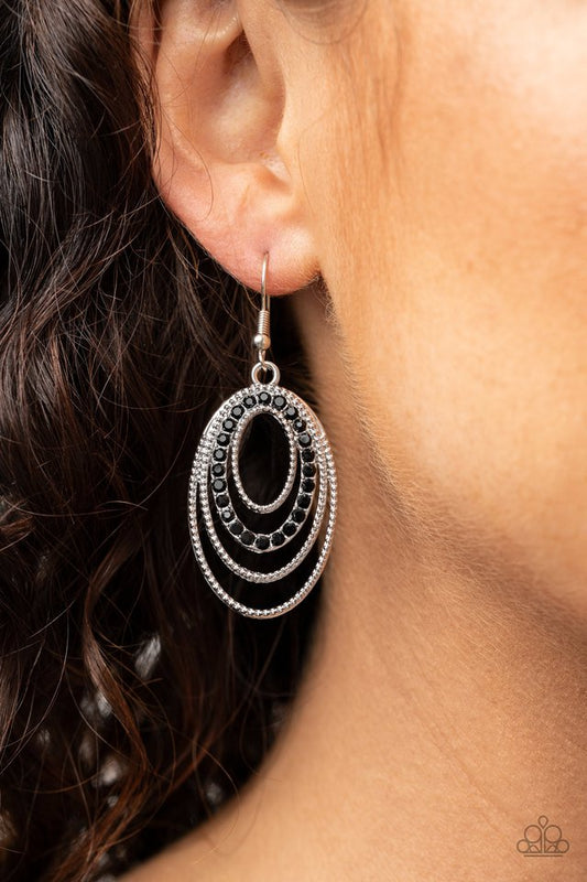 Date Night Diva - Black - Paparazzi Earring Image