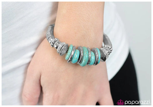 Paparazzi Bracelet ~ Temptress - Blue