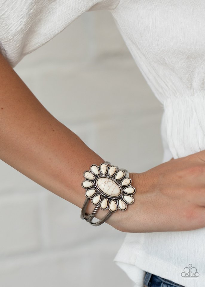 Sedona Spring - White - Paparazzi Bracelet Image