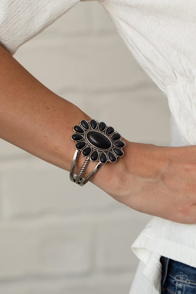 Sedona Spring - Black - Paparazzi Bracelet Image