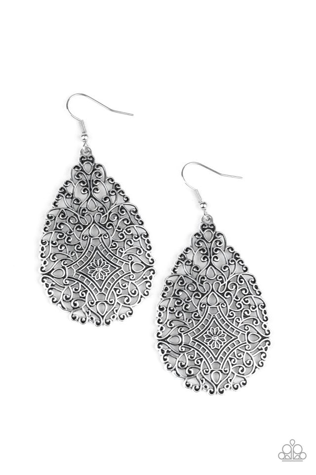 Napa Valley Vintage - Silver - Paparazzi Earring Image