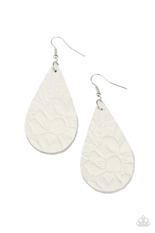 Paparazzi Earring ~ Beach Garden - White