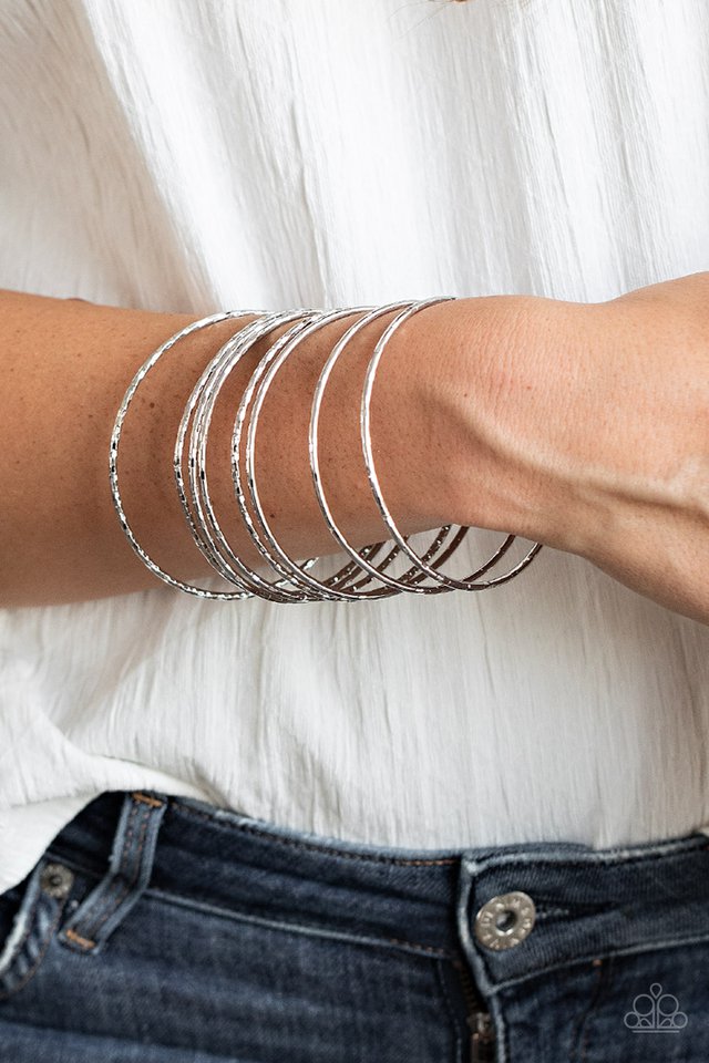 Thanks For GLISTENING - Silver - Paparazzi Bracelet Image