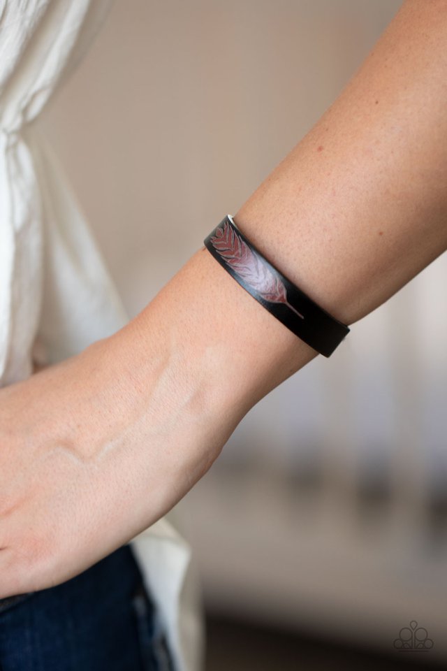 This QUILL All Be Yours - Black - Paparazzi Bracelet Image