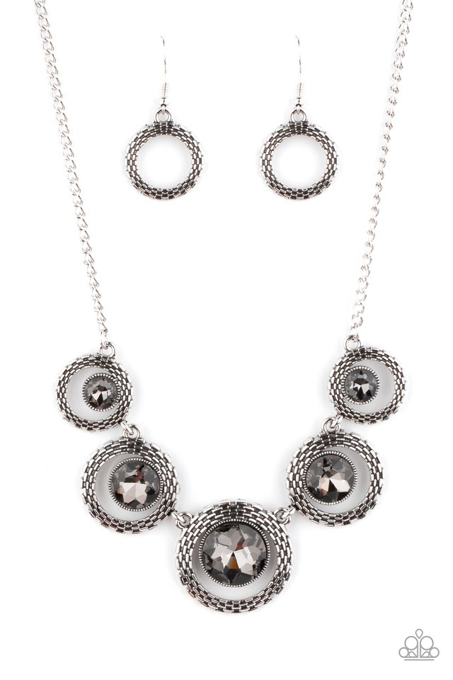 PIXEL Perfect - Silver - Paparazzi Necklace Image