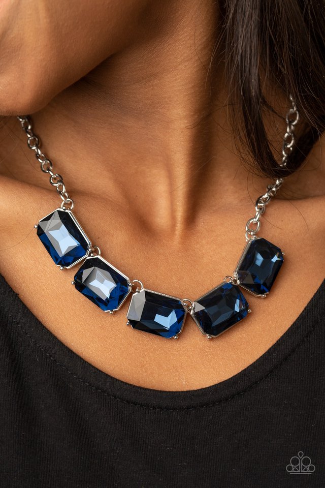 Deep Freeze Diva - Blue - Paparazzi Necklace Image