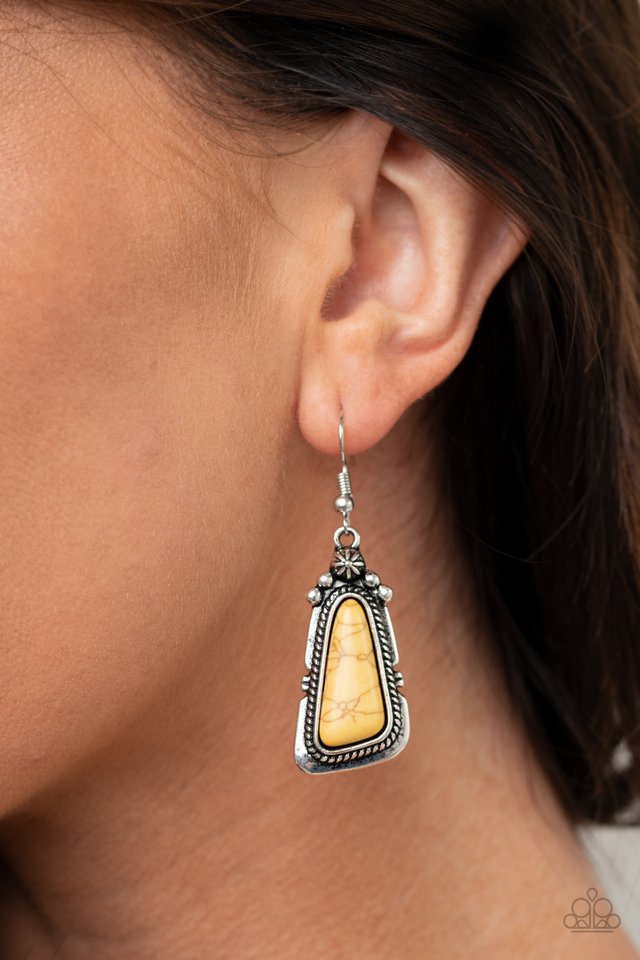 Sahara Solitude - Yellow - Paparazzi Earring Image