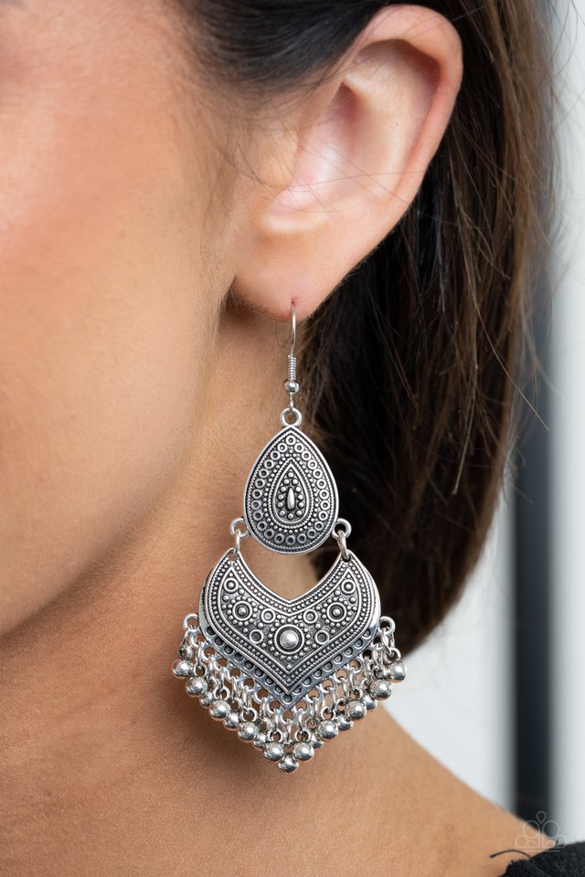 Music To My Ears - Silver - Paparazzi Earring Image