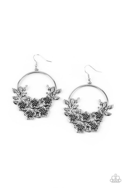 Eden Essence - Silver - Paparazzi Earring Image