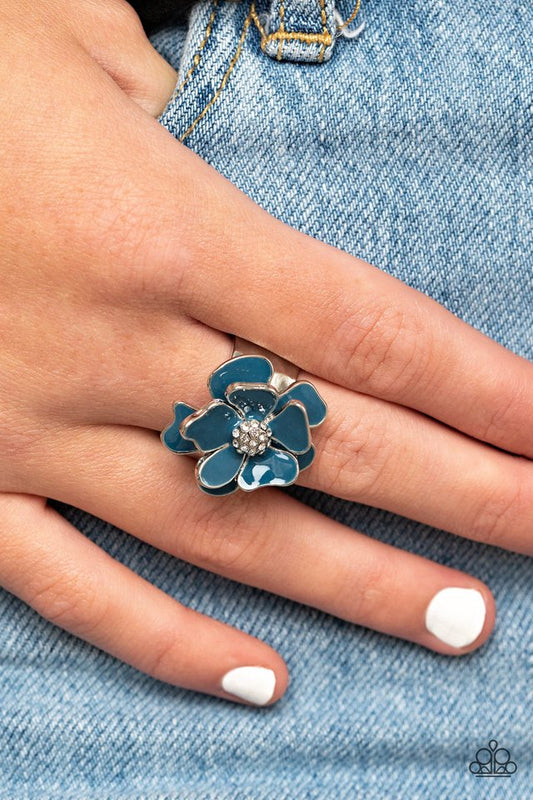 Hibiscus Holiday - Blue - Paparazzi Ring Image