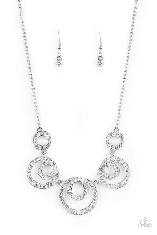 Total Head-Turner - White - Paparazzi Necklace Image