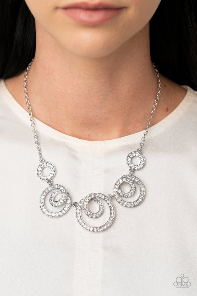 Total Head-Turner - White - Paparazzi Necklace Image