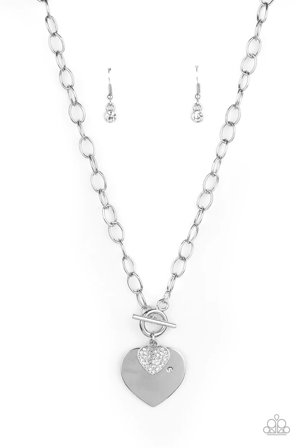 Paparazzi Necklace ~ Heart-Stopping Sparkle - White