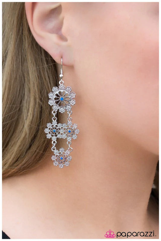 Paparazzi Earring ~ Just Chillin - Blue