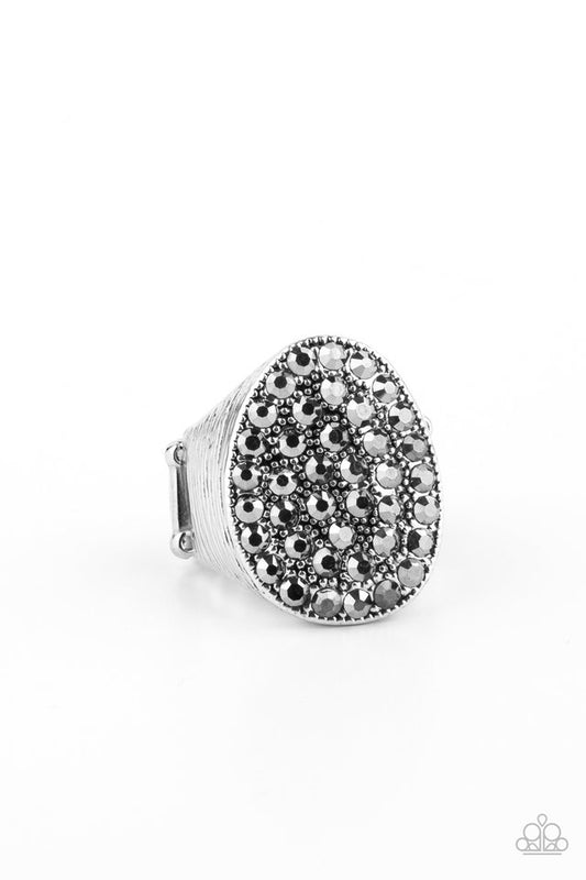 Test Your LUXE - Silver - Paparazzi Ring Image