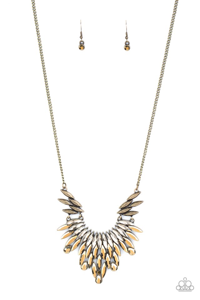 Leave it to LUXE - Brass - Paparazzi Necklace Image