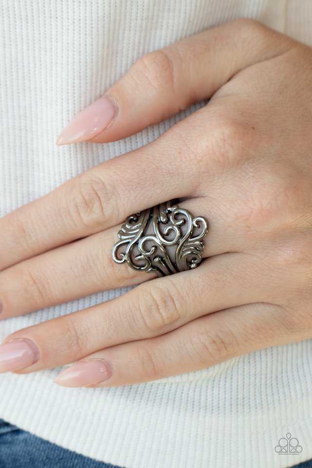 Voluptuous Vines - Black - Paparazzi Ring Image