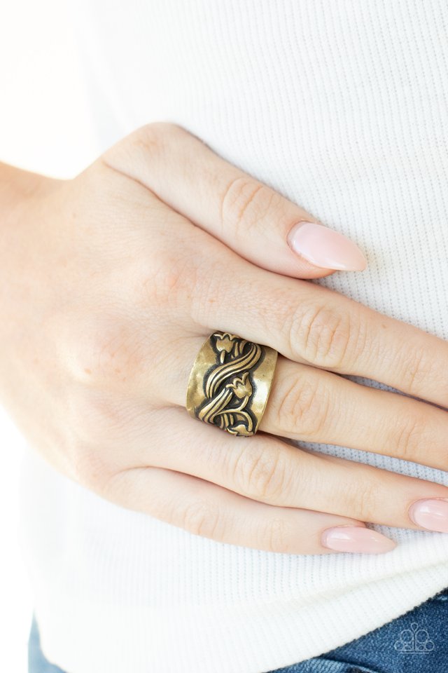 Follow The Tulips - Brass - Paparazzi Ring Image