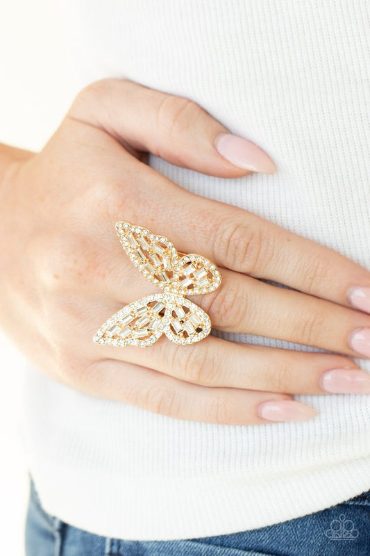 Flauntable Flutter - Gold - Paparazzi Ring Image