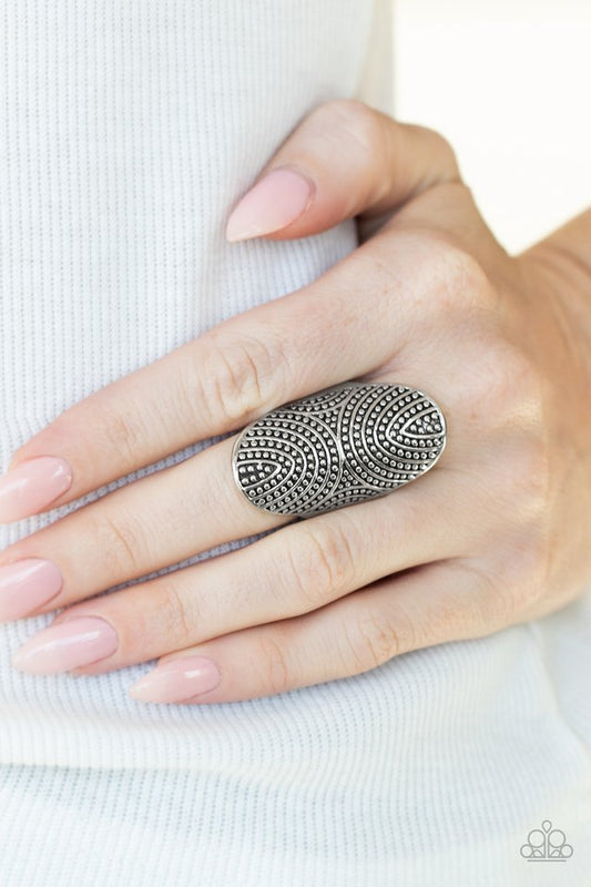 Crop Circles - Silver - Paparazzi Ring Image