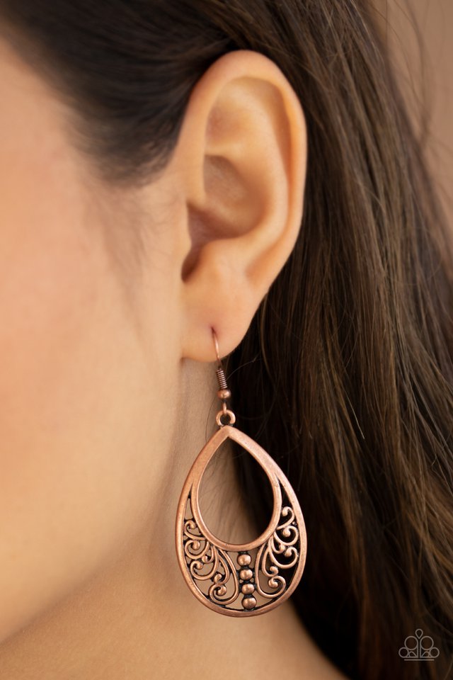 Stylish Serpentine - Copper - Paparazzi Earring Image