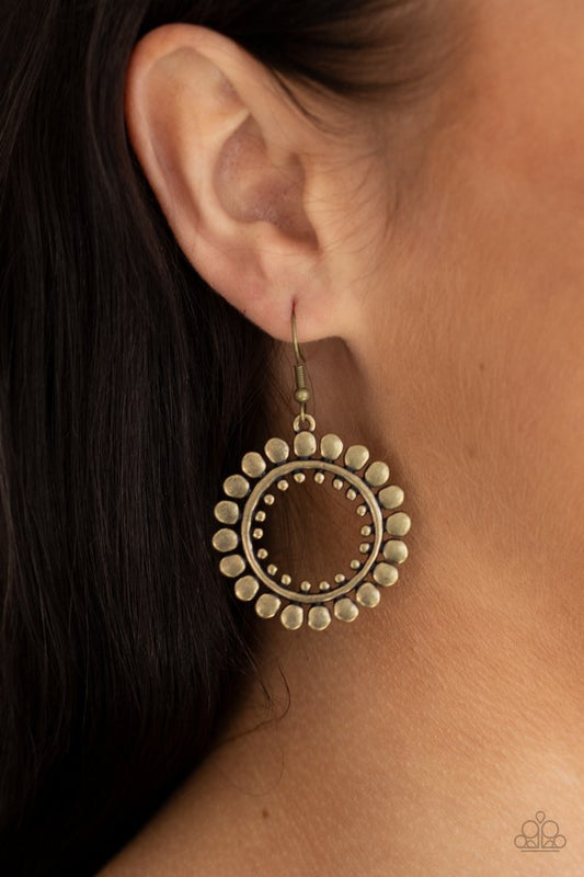 Radiating Radiance - Brass - Paparazzi Earring Image