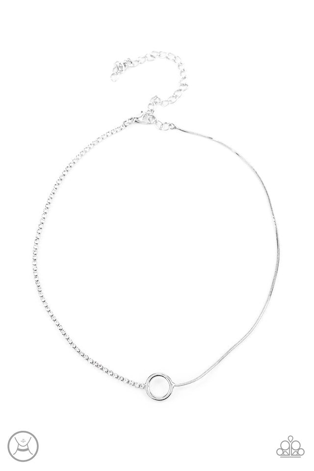 Gotta Split - White - Paparazzi Necklace Image