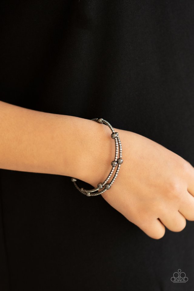 Standout Shine - Black - Paparazzi Bracelet Image